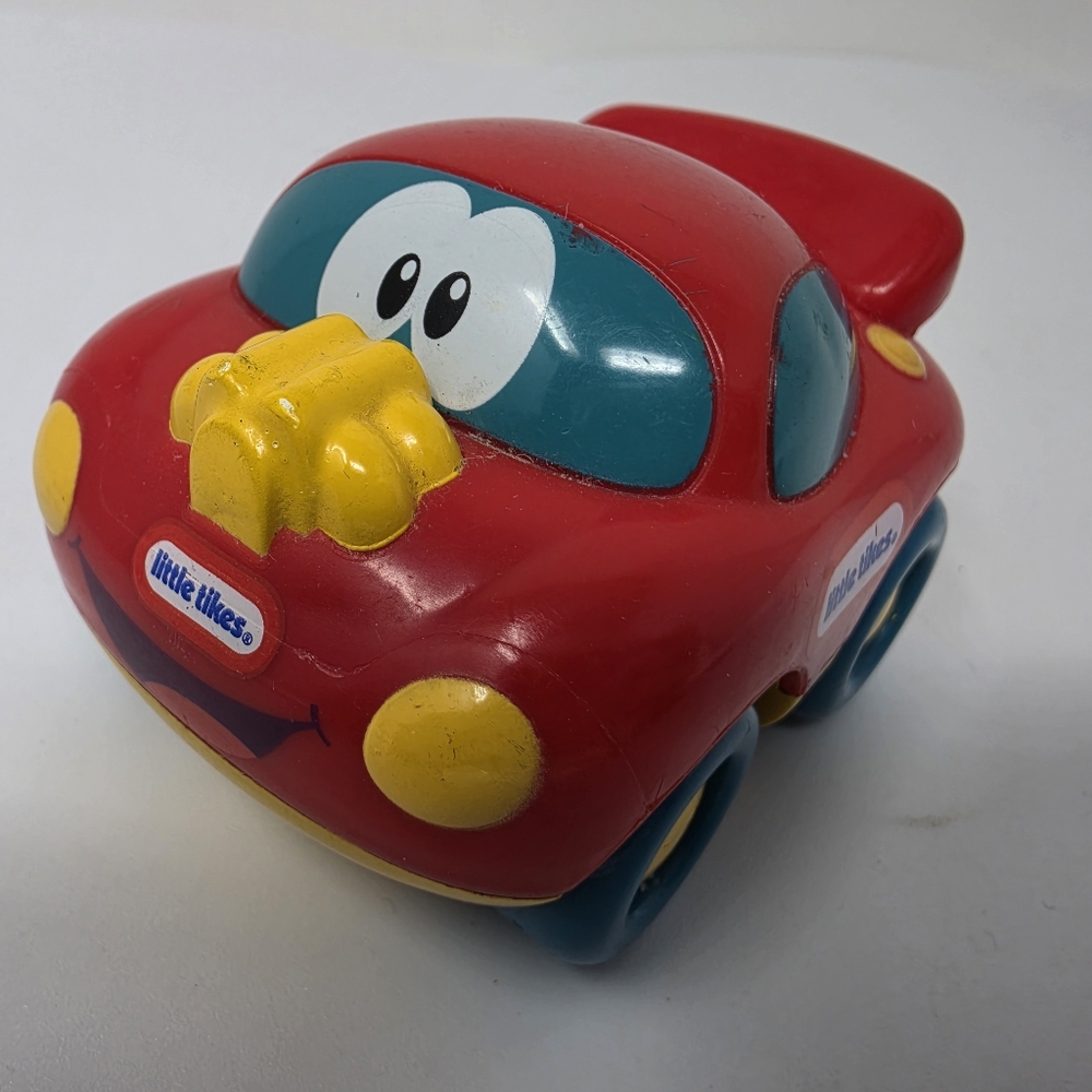 Little Tikes Handle Haulers Red Car Blue Wheels